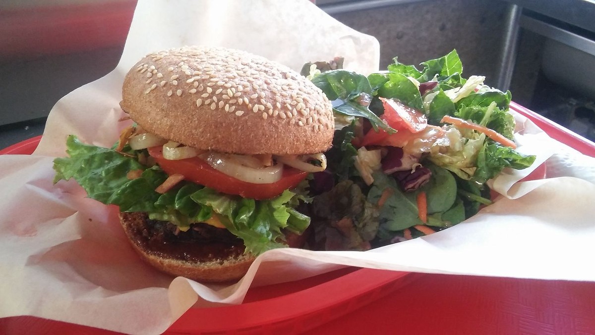 Kind burger side salad | Kind Kravings Facebook